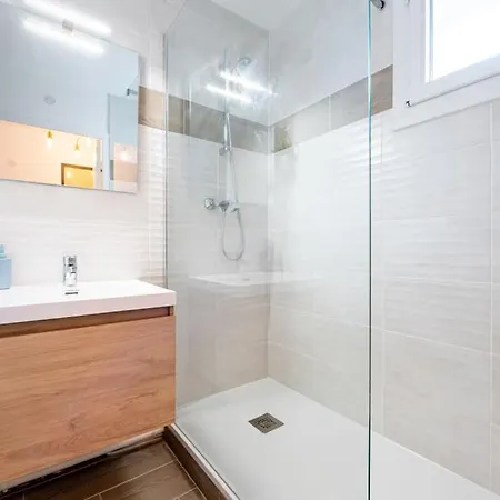 Apartment Proche Technopole: Lit Double - Fibre - Lave-linge Grenoble